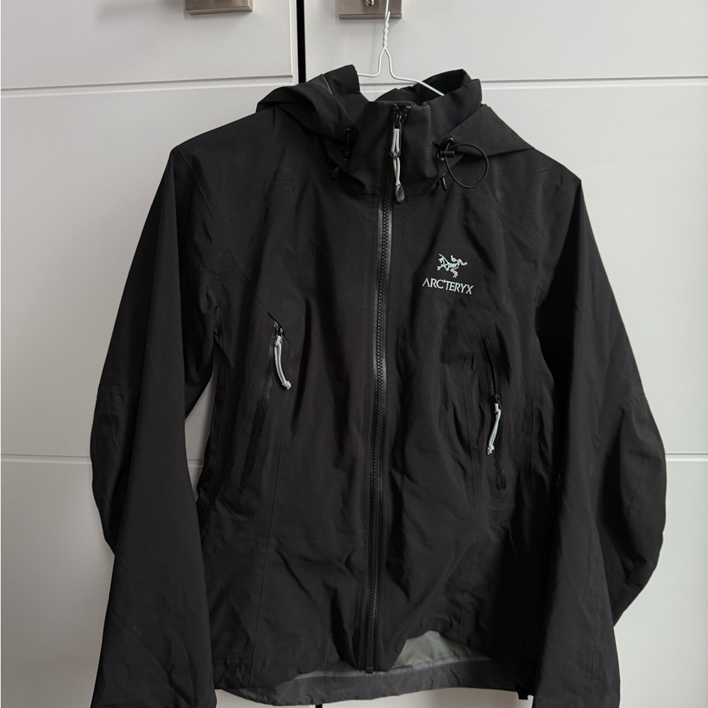 Arc'teryx Women's Beta AR